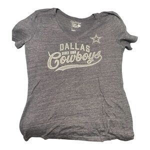 Women’s Dallas cowboys t-shirt size large